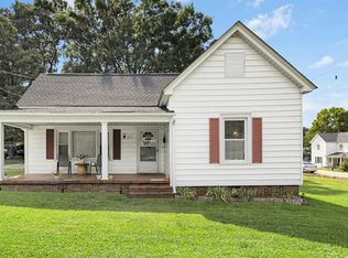 302 N 13th St, Erwin, NC 28339