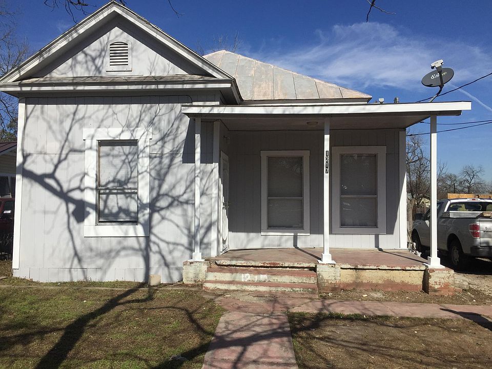 1st image of 1217 Paso Hondo