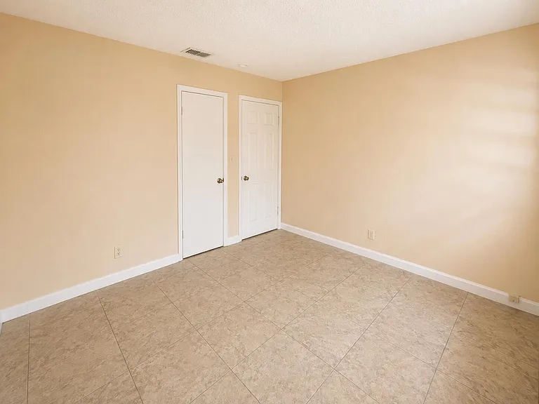4125 Woodside Dr #1-4 — Photo 14