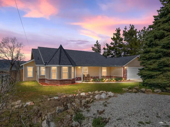 27541 Goldrush Ct, Tehachapi, CA 93561