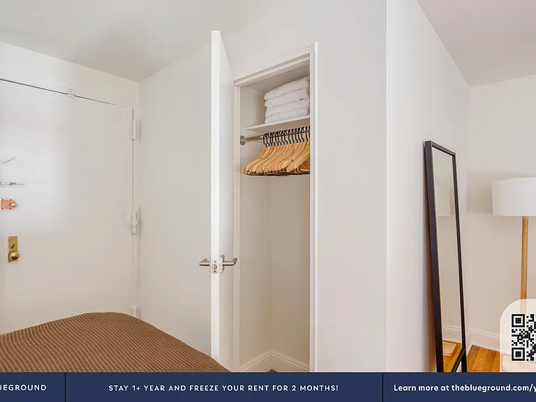 123 E 54th St #7H — Photo 12