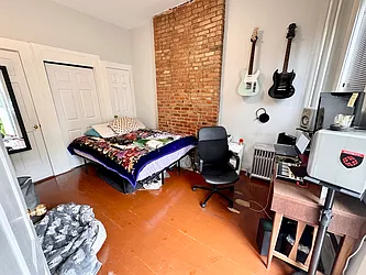 Rented by Garfield Realty 