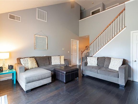 4th image of 5380 Millcreek Blvd