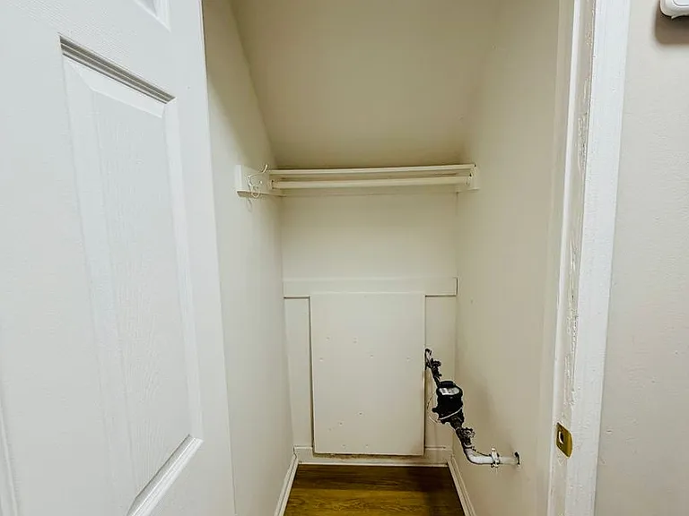 11 Saffron Dr — Photo 9