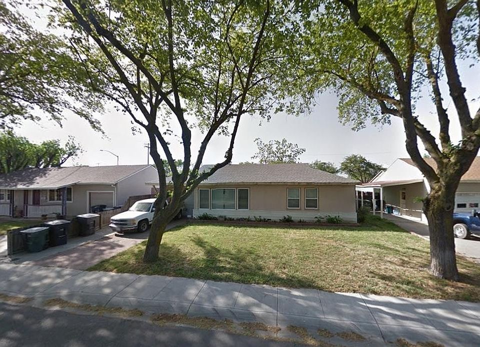 2nd image of 240 E Emerson Ave
