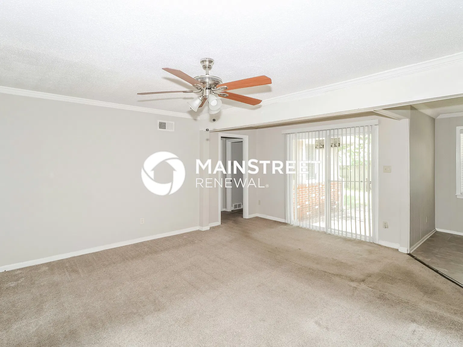 6247 Brightwood Cove — Photo 4