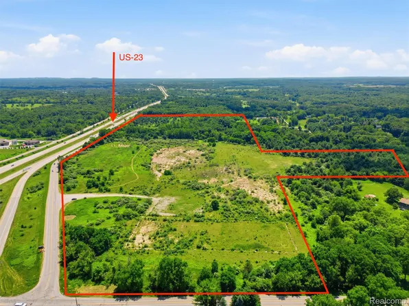 4975 N Old Us Highway 23, Fenton, MI 48430
