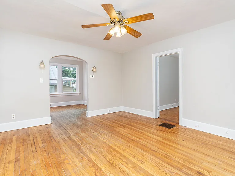 712 Middlebrook Ave — Photo 11
