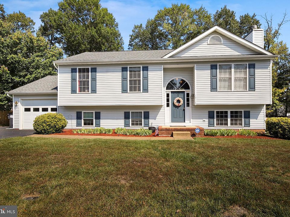 1st image of 10109 S Fulton Dr