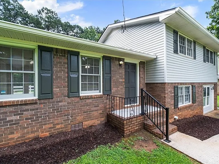 5146 Bramblewood Dr — Photo 5