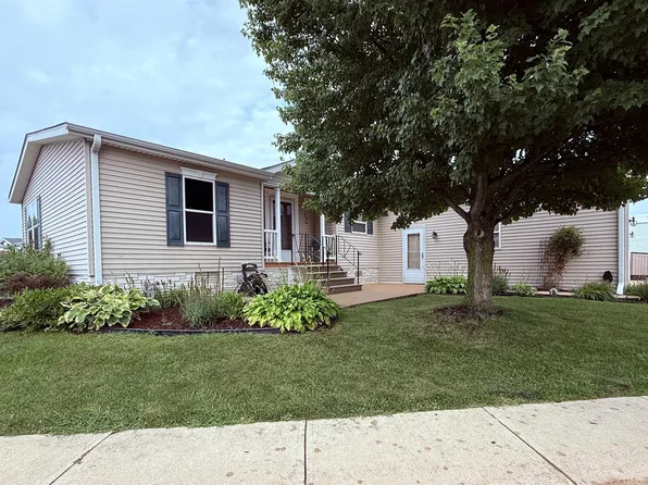 278 Fox Ln, Belvidere, IL 61008