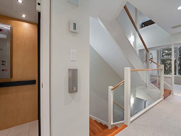 4th image of 1281 Cordova St W #Townhouse 20