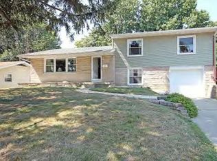 127 Wisconsin Dr, Decatur, IL 62526