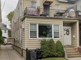 919 82nd St, Brooklyn, NY 11228