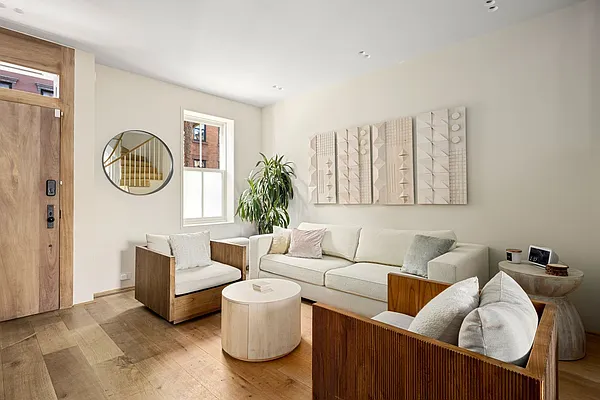 Sold by Compass | media 11