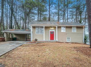 2876 Battle Forrest Dr, Decatur, GA 30034