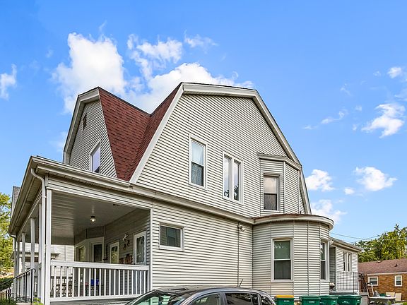 3rd image of 319 N Center St #419