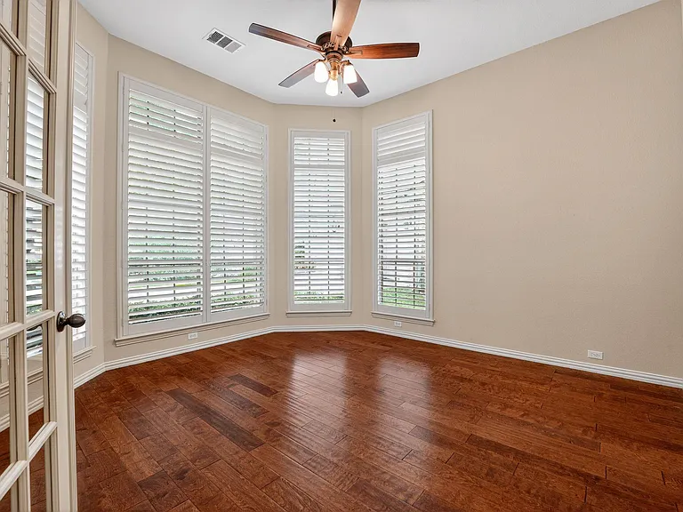 4004 Buckhaven Cv — Photo 9
