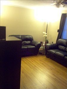 2nd image of 1401 Berry St