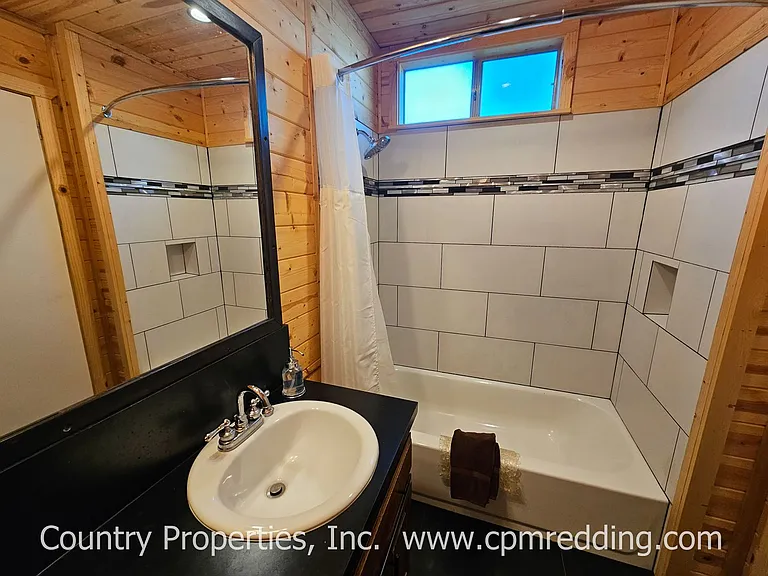 13477 Oak Run Rd — Photo 24