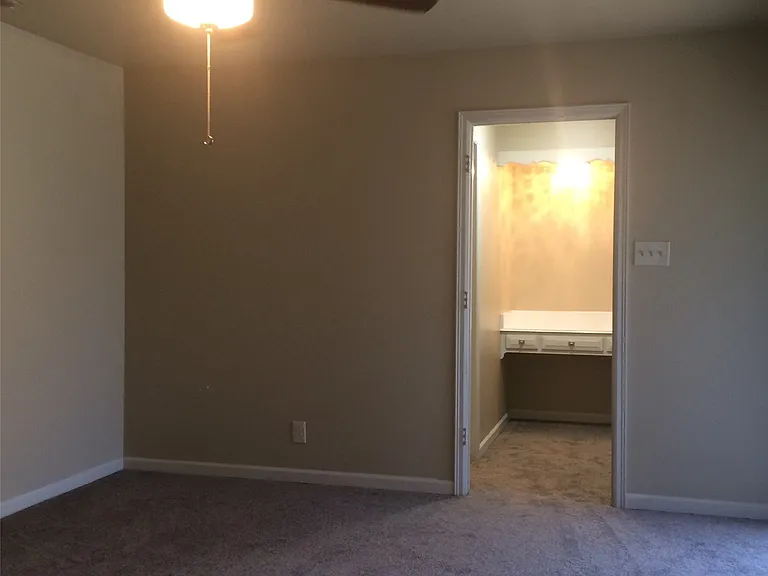 4912 S Knoxville Pl — Photo 18