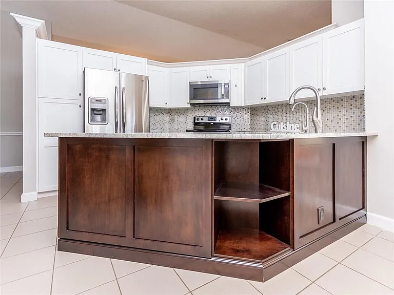 1230 Fairfax Ct — Photo 25