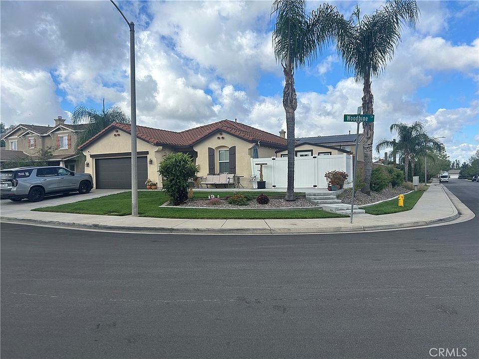 1st image of 29089 Woodbine Ln