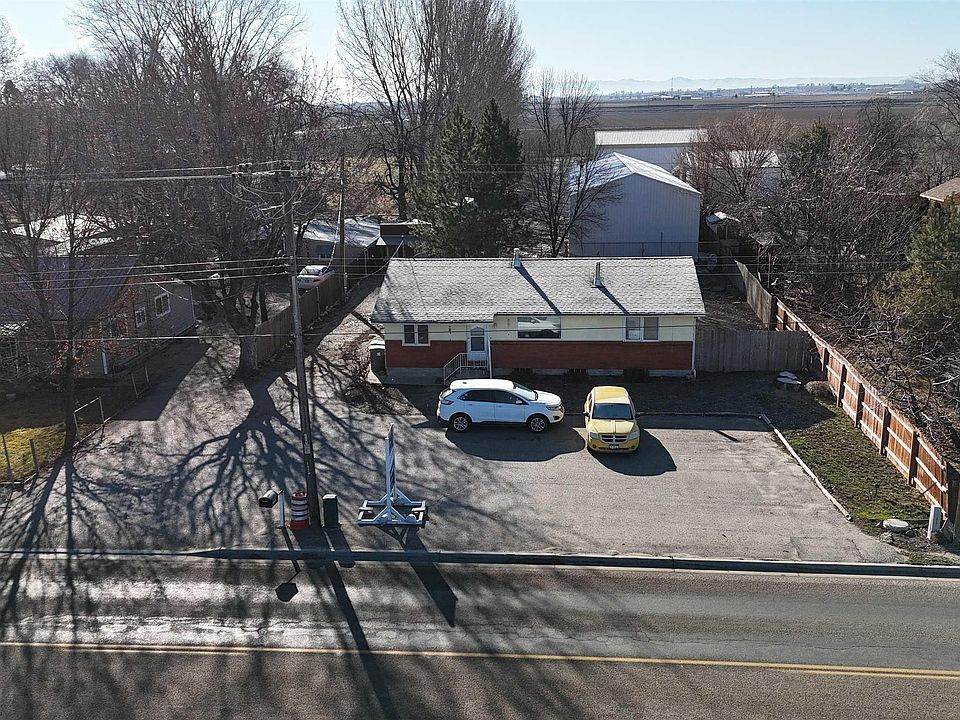 1st image of 21567 Main St