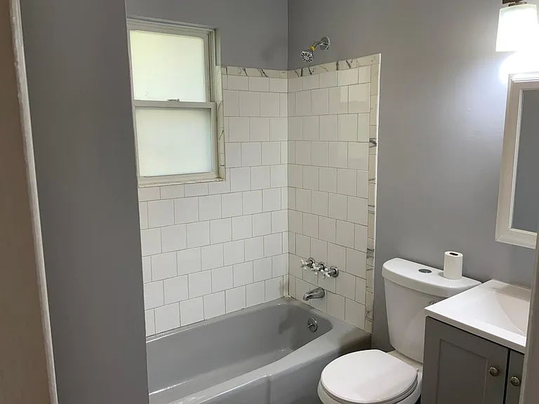 333 Mill Rock Rd #333 — Photo 3