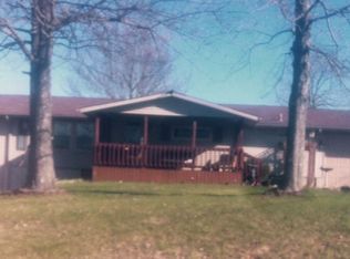 191 Rager Rd, Mitchell, IN 47446