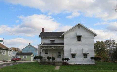 1st image of 519 2nd St