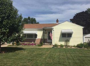 1321 Vermont St, Waterloo, IA 50702