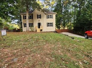 75 Clay Ct, Hiram, GA