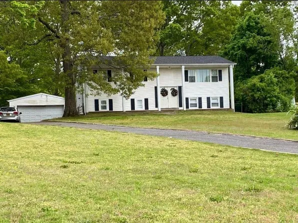 152 Northern Boulevard, Shirley, NY 11967