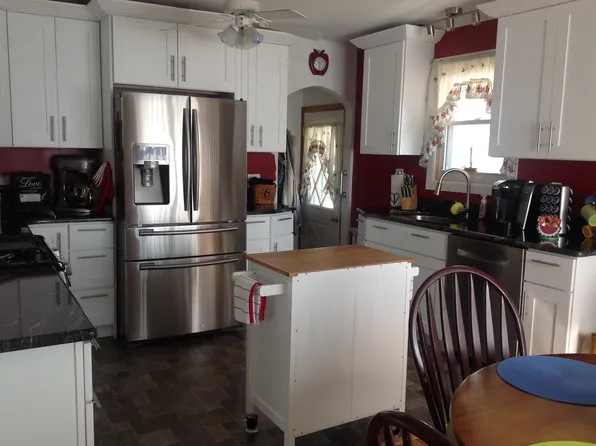 34 Lackawanna Ave, Swoyersville, PA 18704