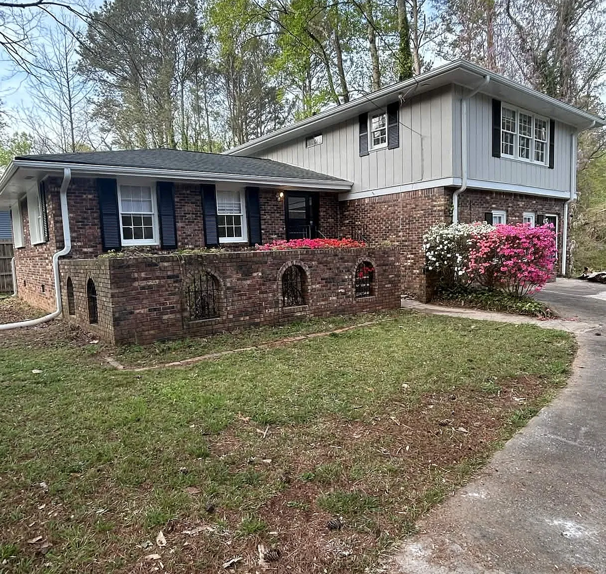 293 Shelton Woods Ct — Photo 1