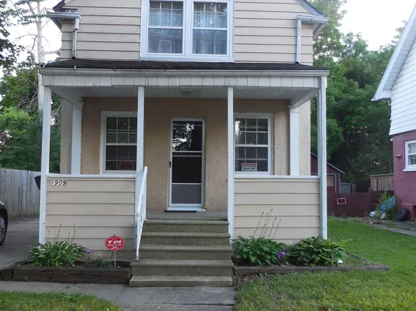1909 Bagley St, Flint, MI 48504