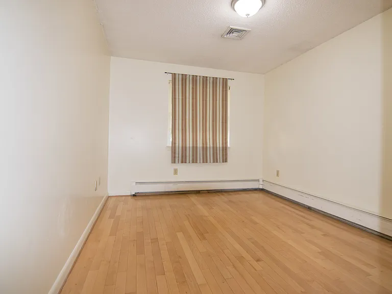 148 Thorndike St #1 — Photo 11