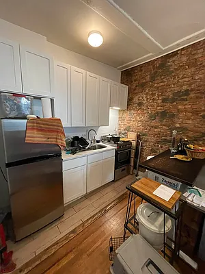 Rented by Delmark Realty LLC | media 26