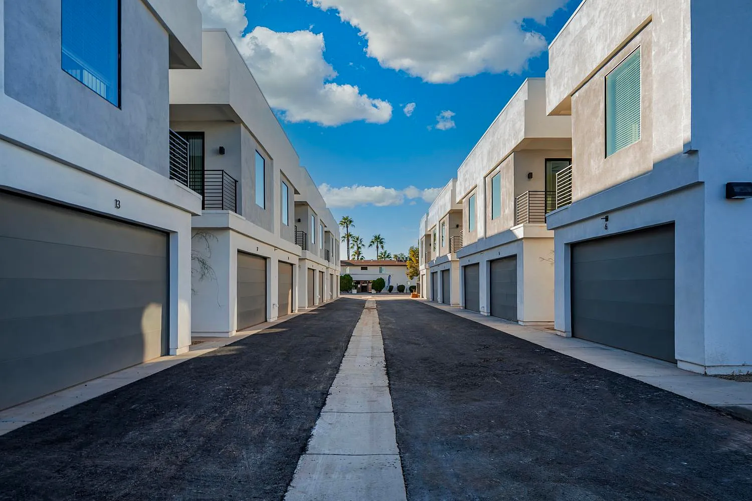 2 bed, 1316 sqft, $2,395 — Photo 4