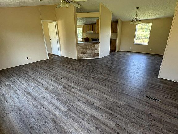 2nd image of 52 Longview Ct