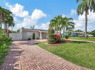 6740 Coolidge St, Hollywood, FL 33024