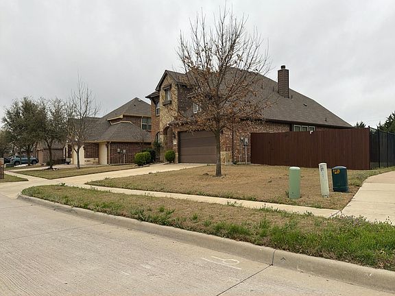 2nd image of 1321 Greenrock Ct
