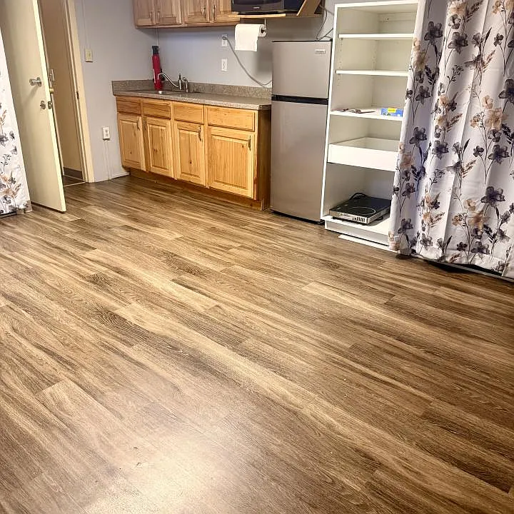 536 1/2 Avenue E E #B