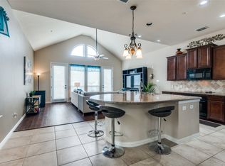 1956 Loma Linda Dr, Irving, TX 75063