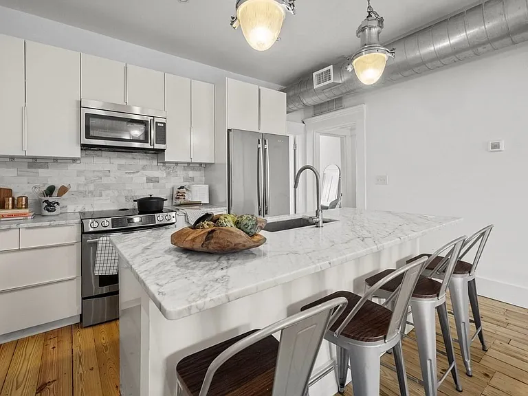 67 Rutland St #3 — Photo 4