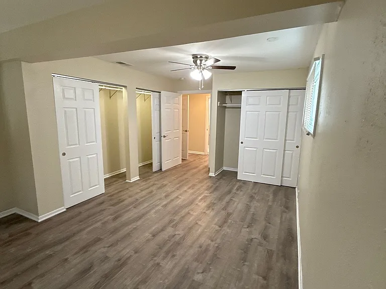 16435 Saint Louis Ave — Photo 7
