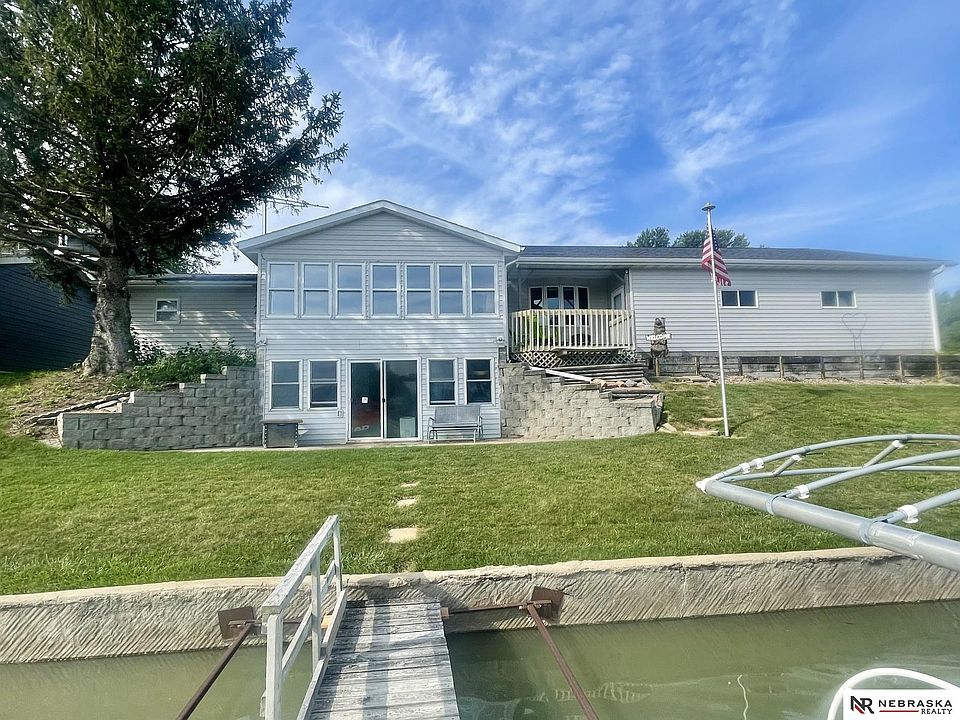 1st image of 124 Lakeview Acres Dr #14D