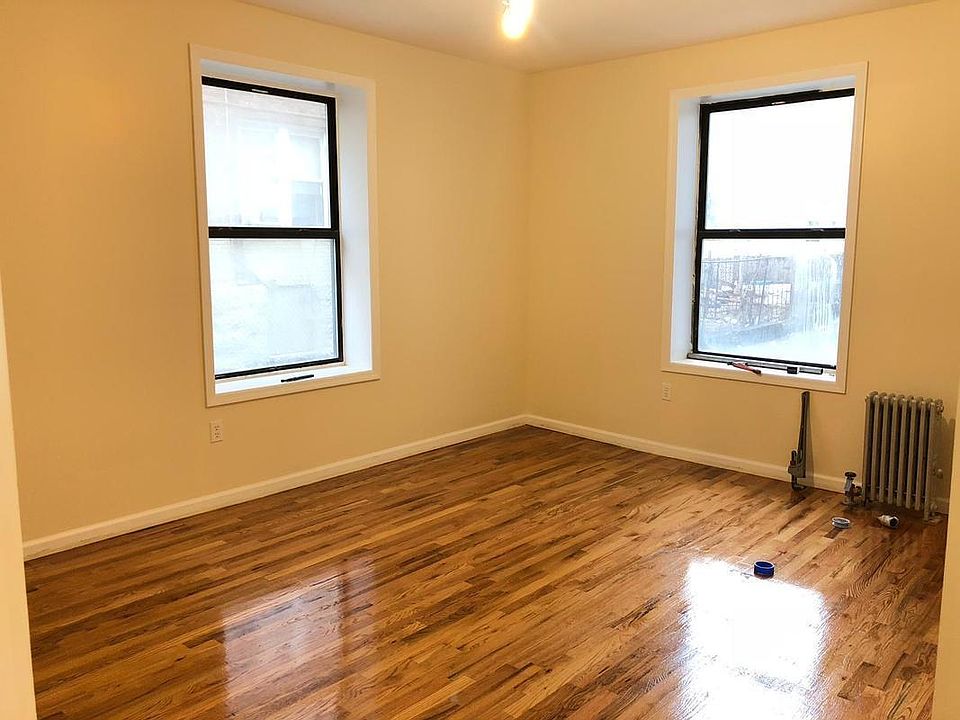 1st image of 525 E 21st St APT 1F
