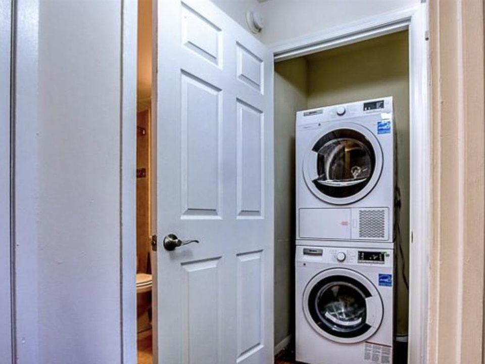 1st image of 3666 Conshohocken Ave #24